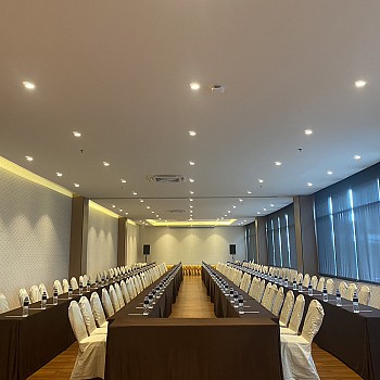 Meeting Roomalt=