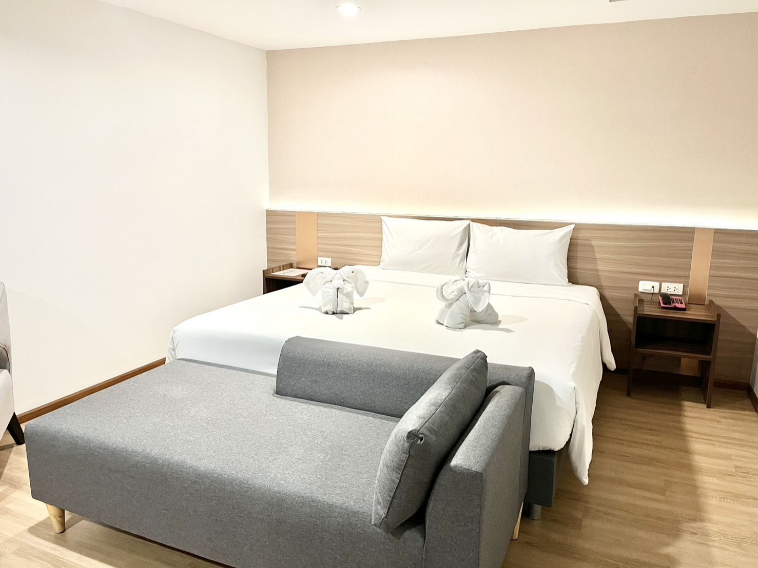 Srivaree Room